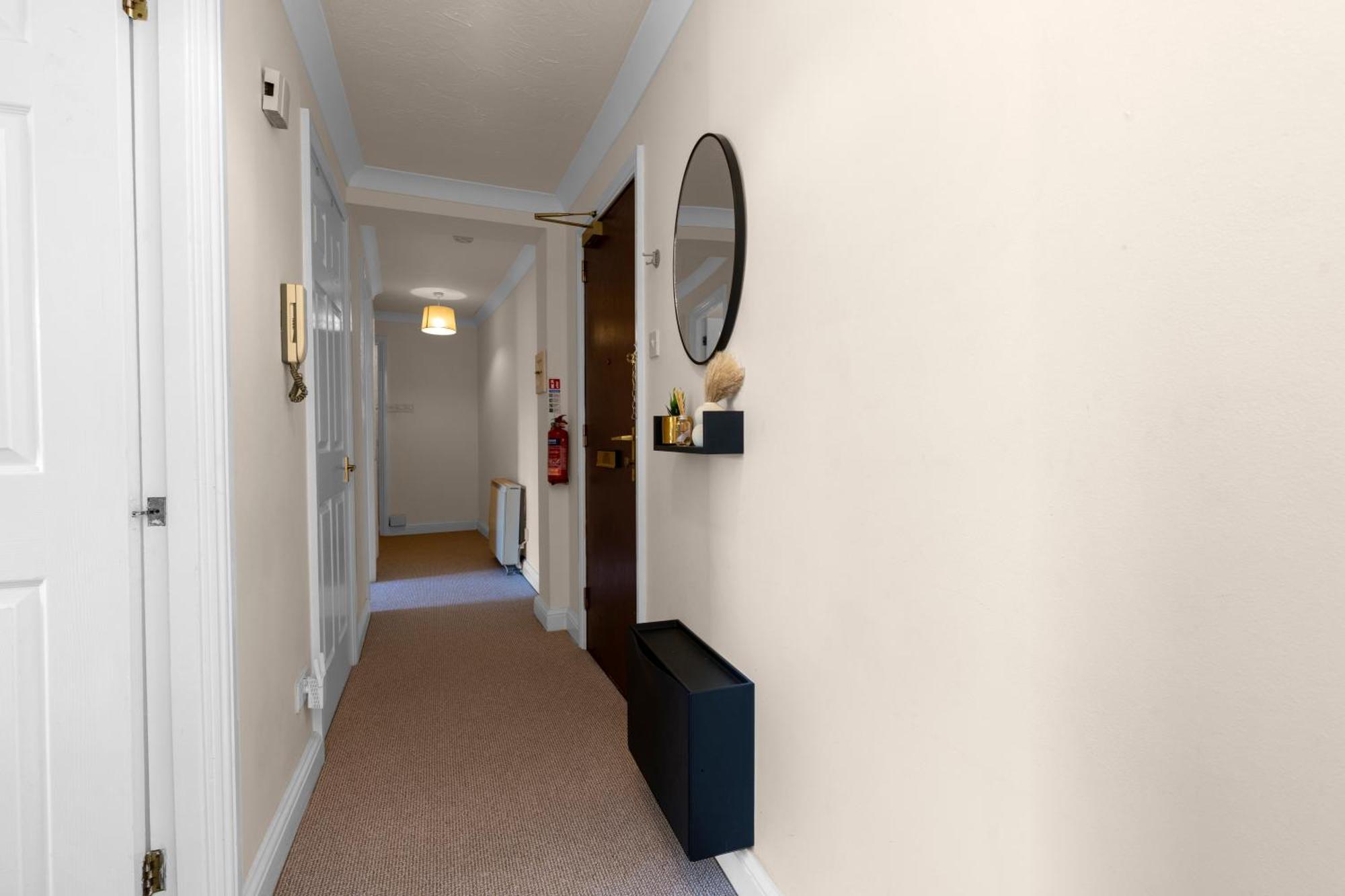 Appartement 2 Bedroom In With Free Parking